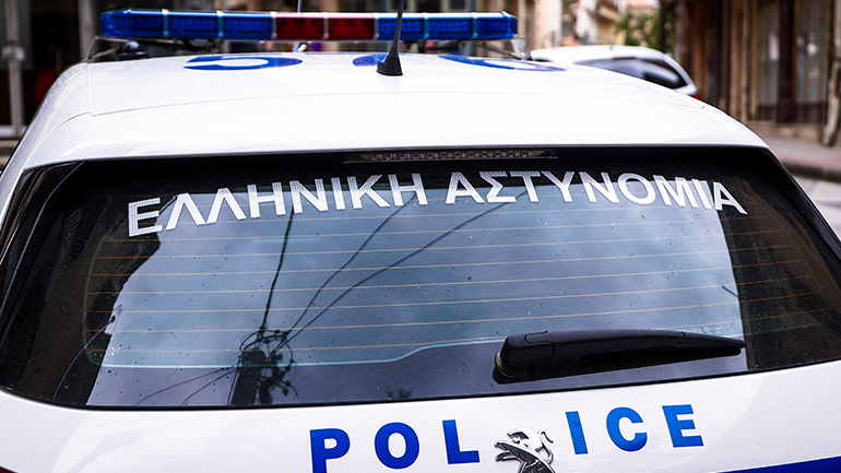 Συνελήφθησαν μέλη εγκληματικής ομάδας που έκλεβαν προτομές από μνημεία